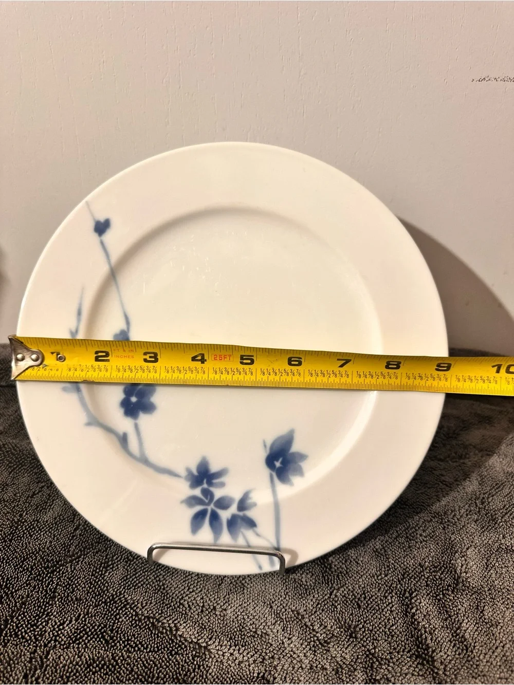 White Porcelain Dinner Plate with Blue Floral Accent